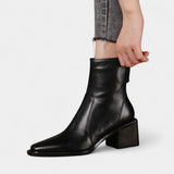 Дамски кожени ботуши до глезена с квадратен нос и блок ток