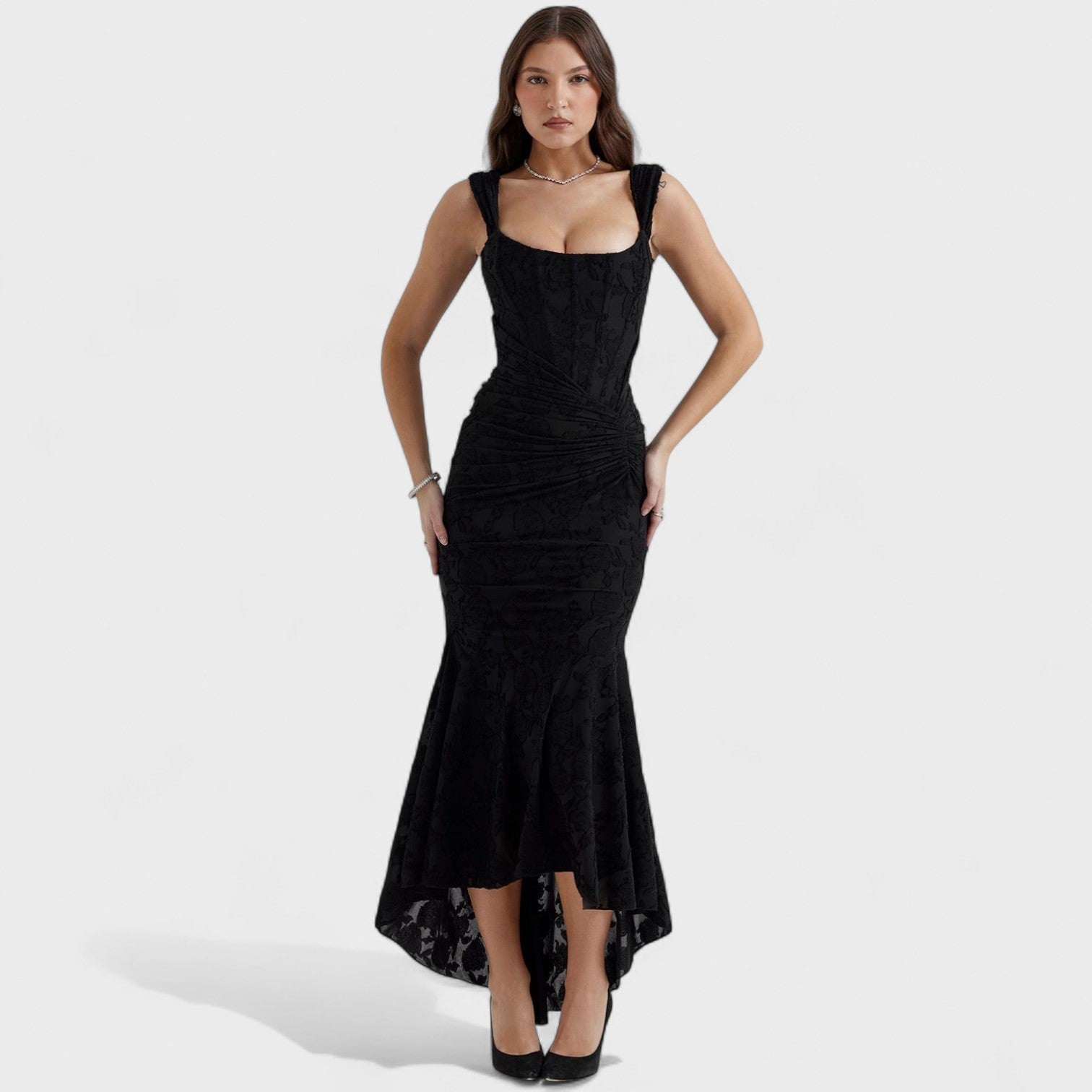 Cesca - Szoborszerű sziluettű ruha