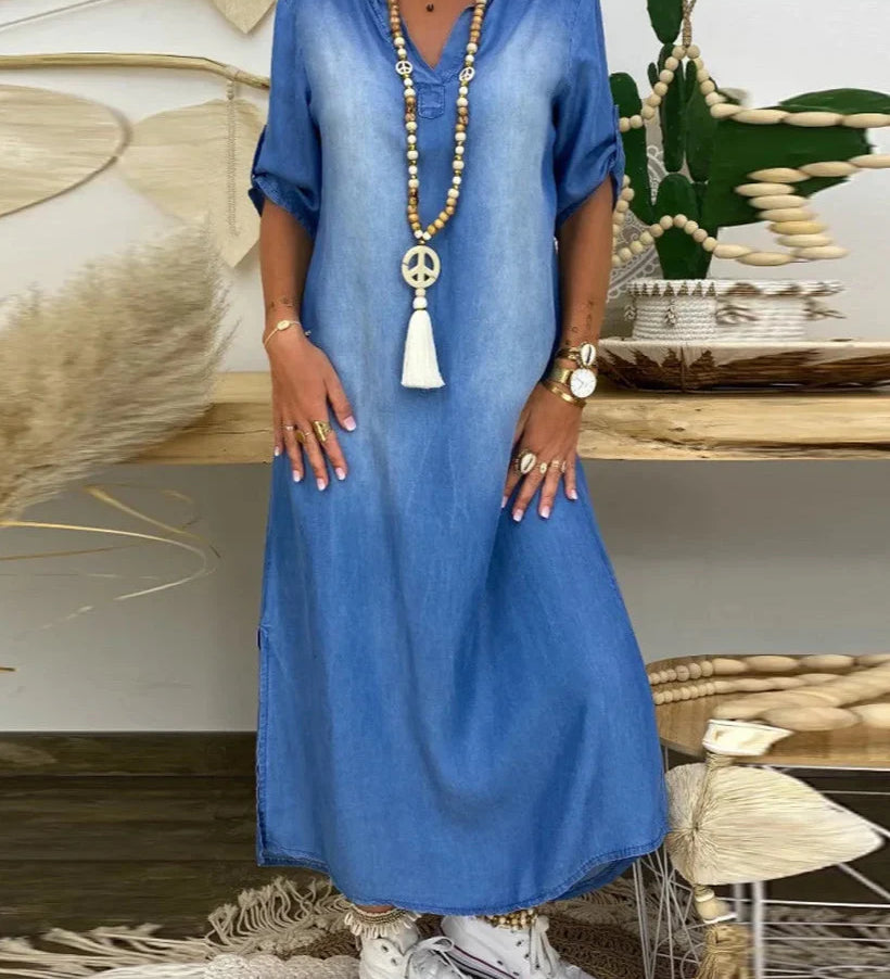 Ibiza | Modern részletekkel ellátott maxi farmerruha