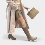 Женски кожени ботуши до коляното с нисък блоков ток