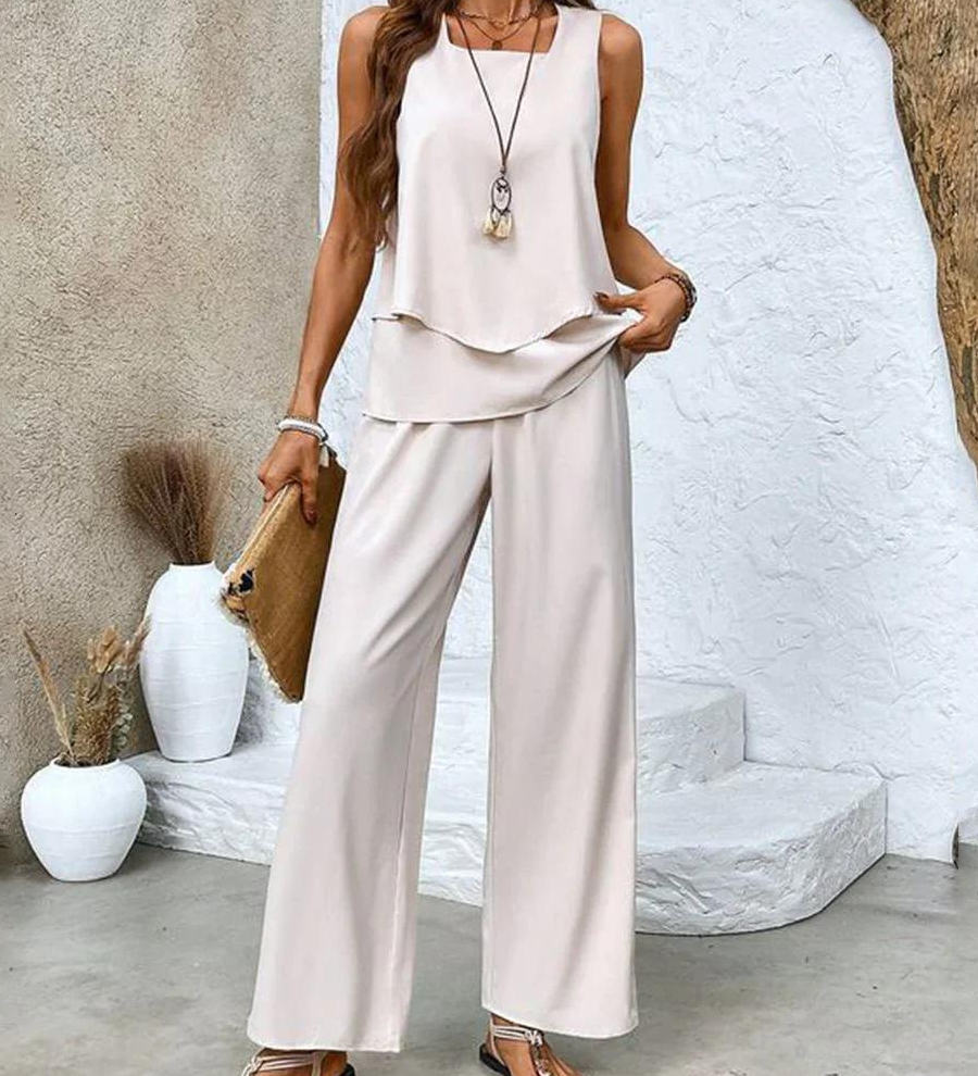 Isis | Két részes szett ujjatlan toppal és egyenes szabású nadrággal