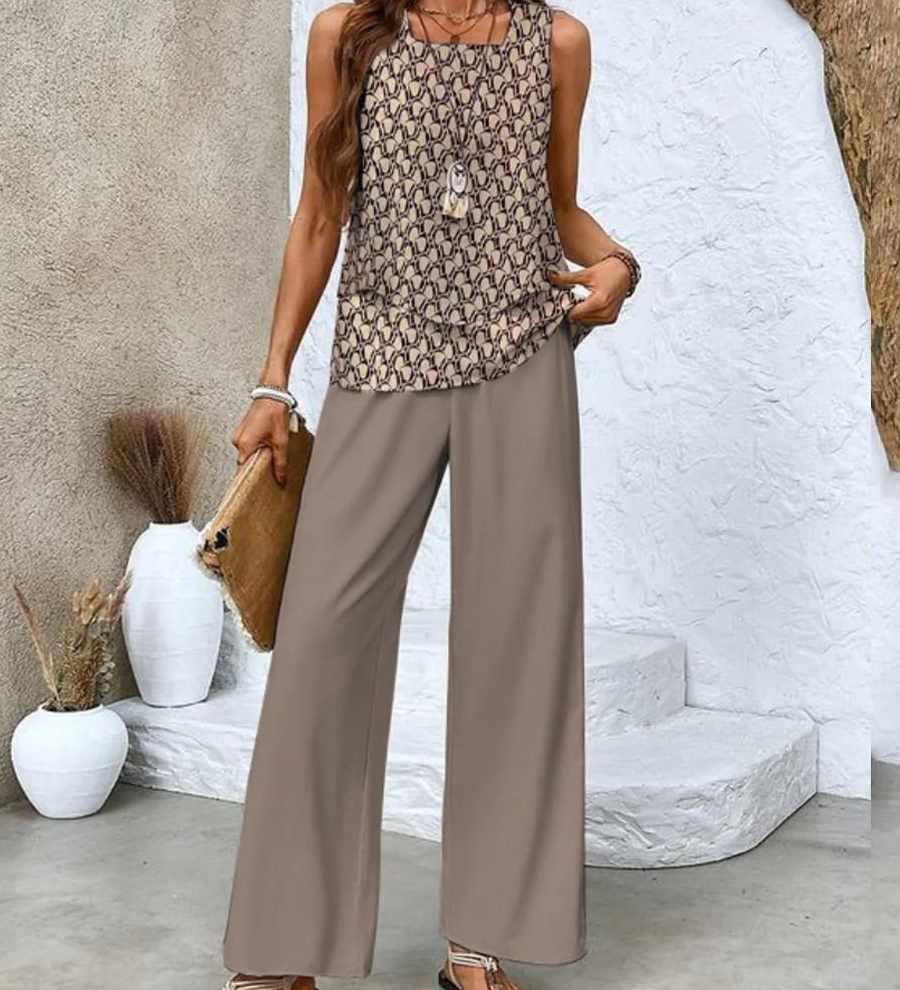 Isis | Két részes szett ujjatlan toppal és egyenes szabású nadrággal