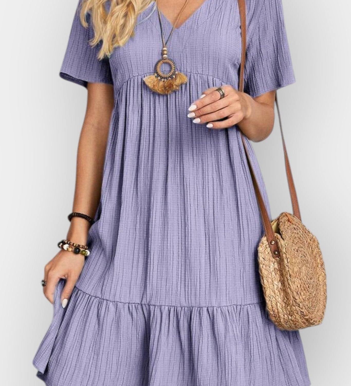 Елодие | Рокля с V-образно деколте