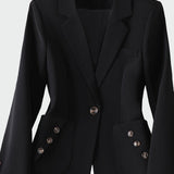 Bájos vonalú kabát