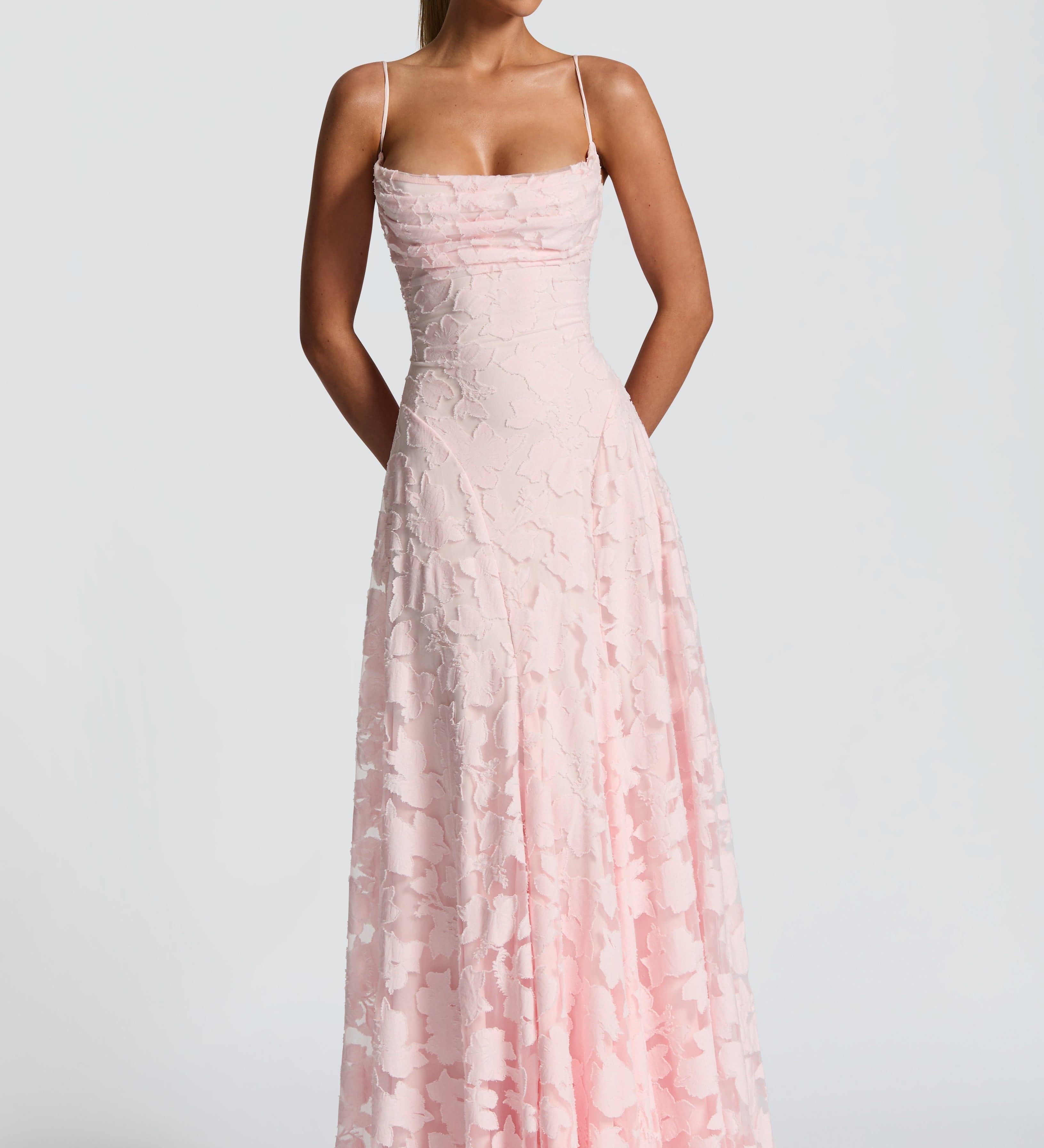 Francisa™ | Hosszú Ruha Csipkés Felsőrésszel