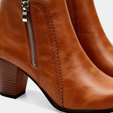 Дамски ботуши до глезена от веганска кожа - с блоков ток