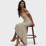 Cesca - Szoborszerű sziluettű ruha