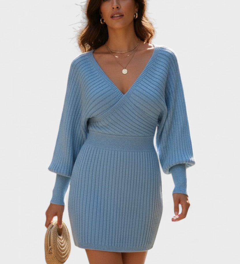 Клара™ | Елегантна завиваща се рокля с V-образно деколте